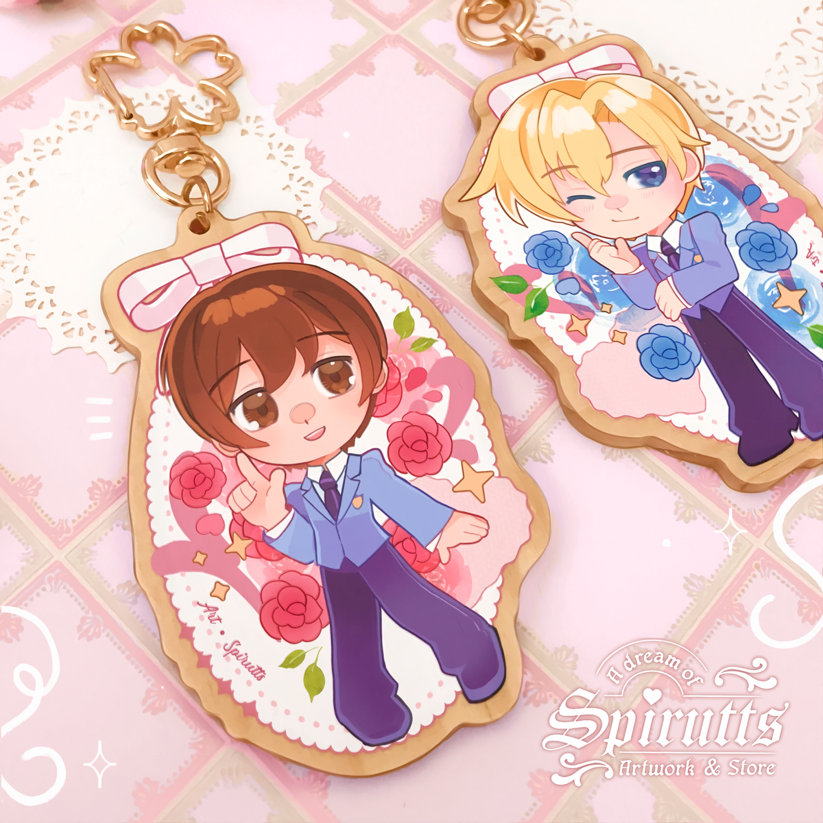KEYCHAIN(S) - Kiss kiss, at the Host Club! - Double-sided wooden charm / Gold clip attachments
